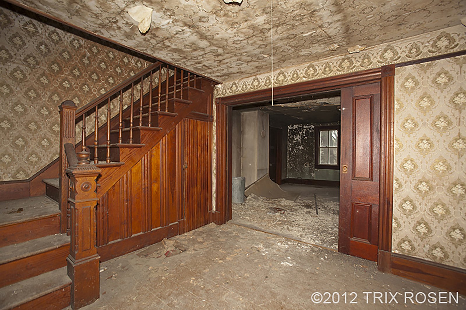 Urban Archeology & Modern Ruins — Parlour Smith Lennington House Nj 278